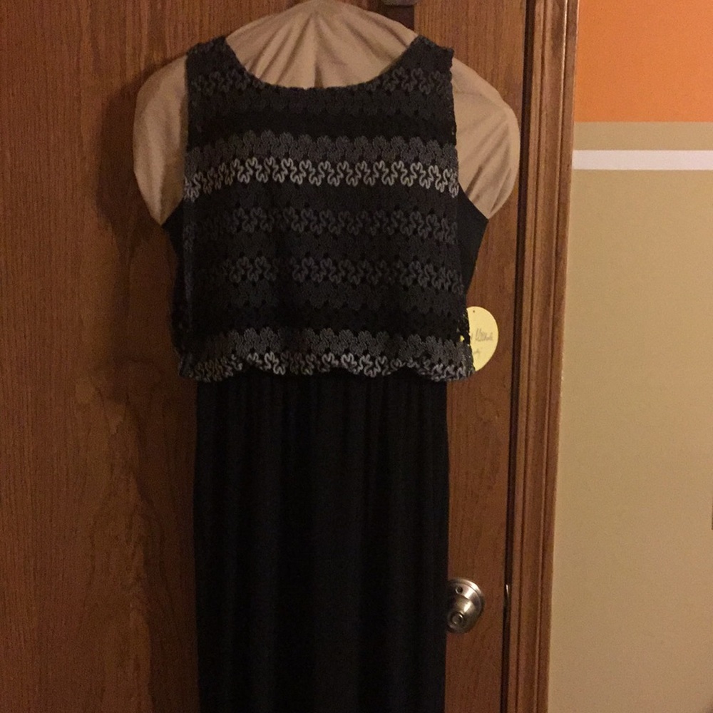 Black maxi dress